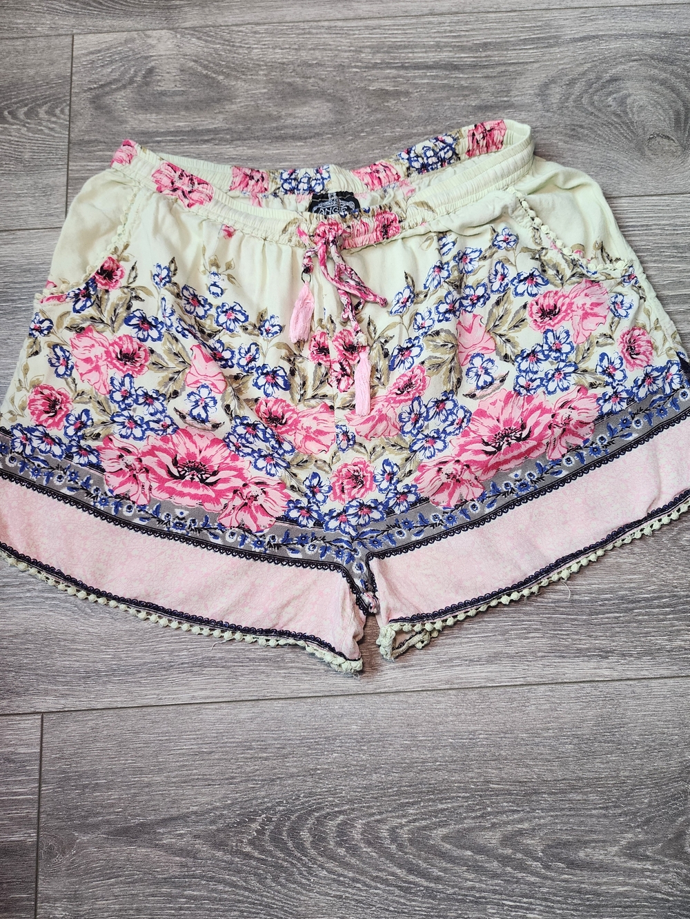 Angie Cream Floral Lightweight Flowy Shorts w/ Artsy Pink & Blue Florals Large